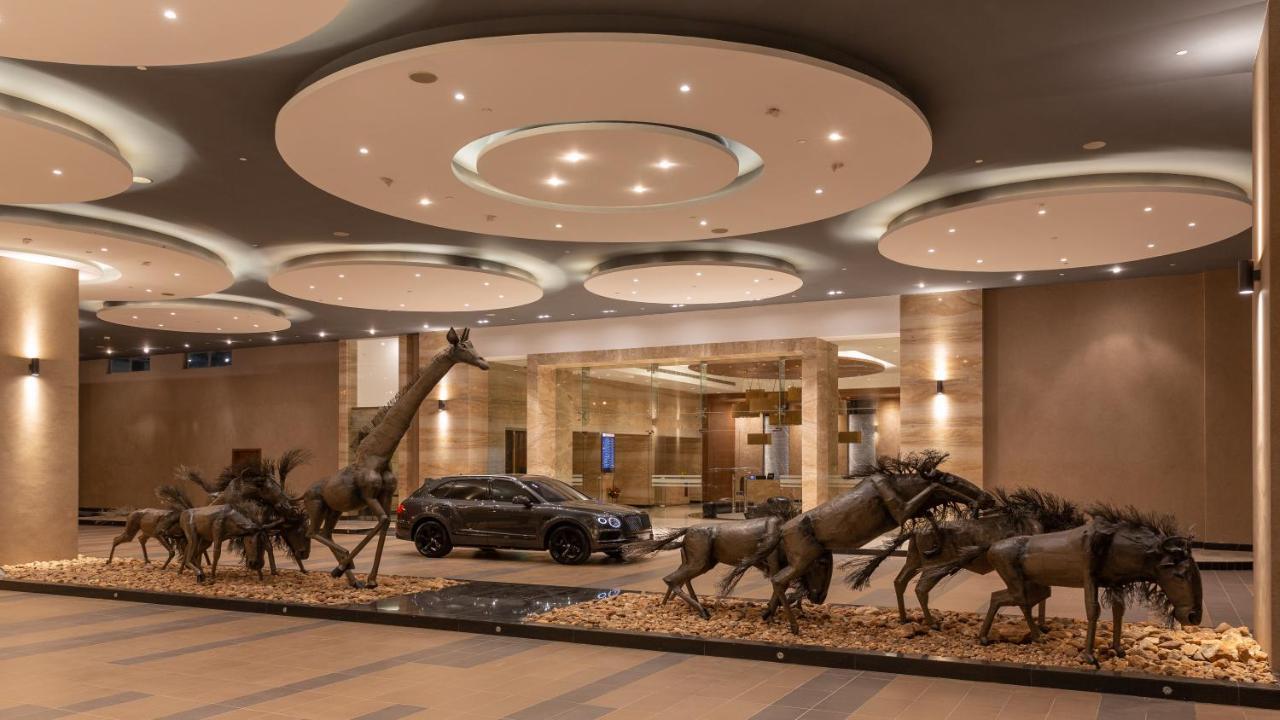 Emara Ole-Sereni Nairobi Exterior foto